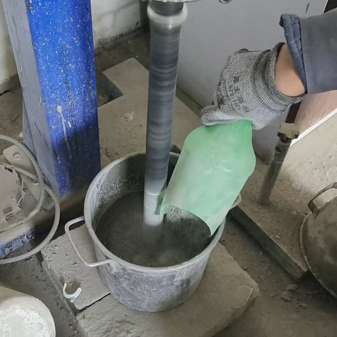 临桂桥梁公路张拉用H60压浆料与普通压浆料有什么区别？